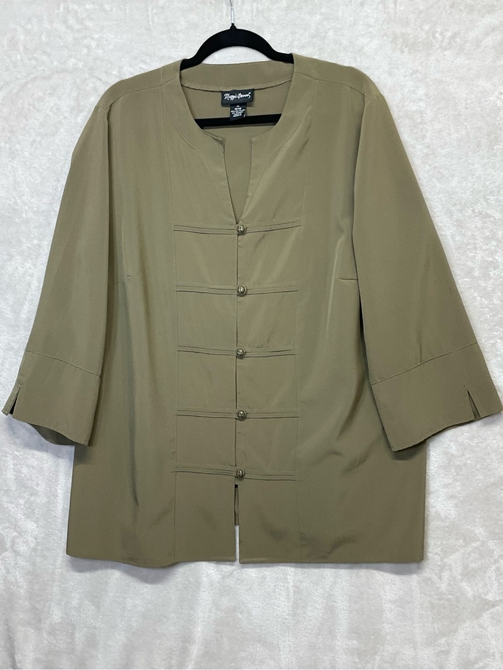 Maggie Barnes Olive Asian Inspired 3/4 Sleeve Toggle Button Up Blouse 1X 18/20